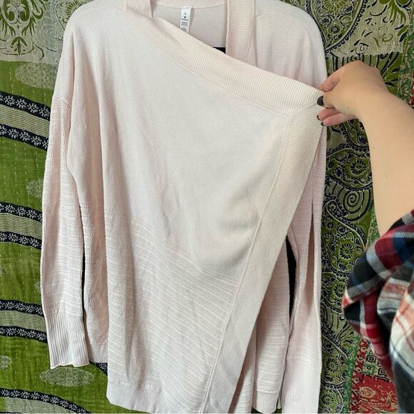Lululemon Chantilly Find Your Calm Wrap Sweater Size 8 - Picture 8 of 15